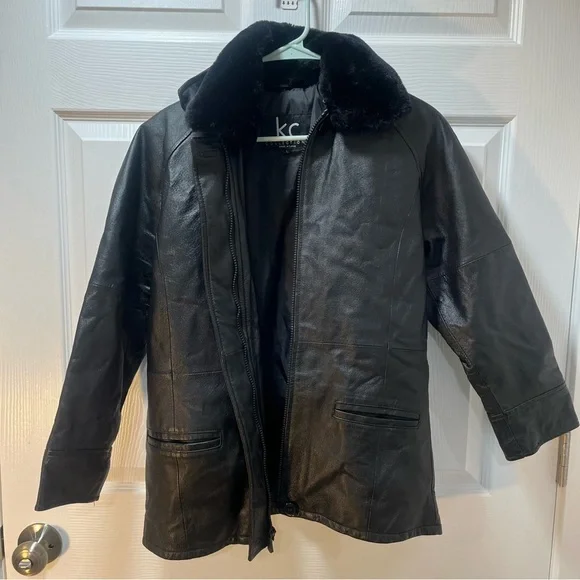 Vintage Black Leather Jacket Faux Fur Old Money Quiet Luxury Size Large Overcoat - Picture 3 of 7